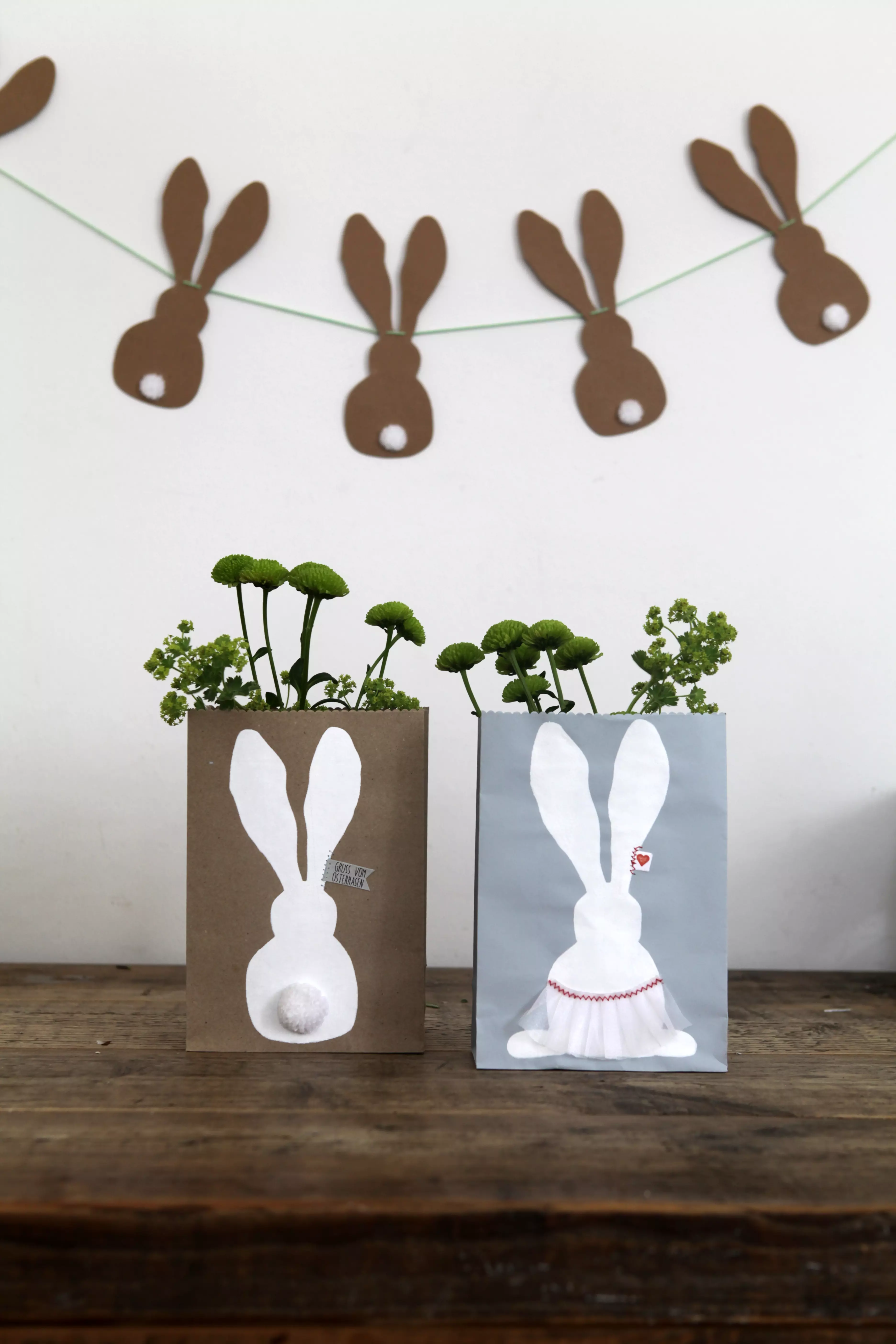Papiergeschenktüte "Hase Tütü"